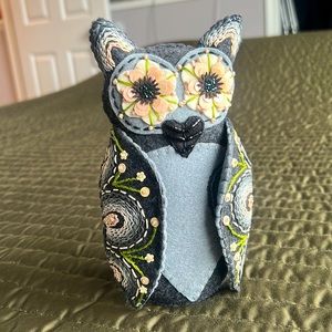 Owl Plush Home Decor Figurine Hand Beaded Embroidered Collectible Cute